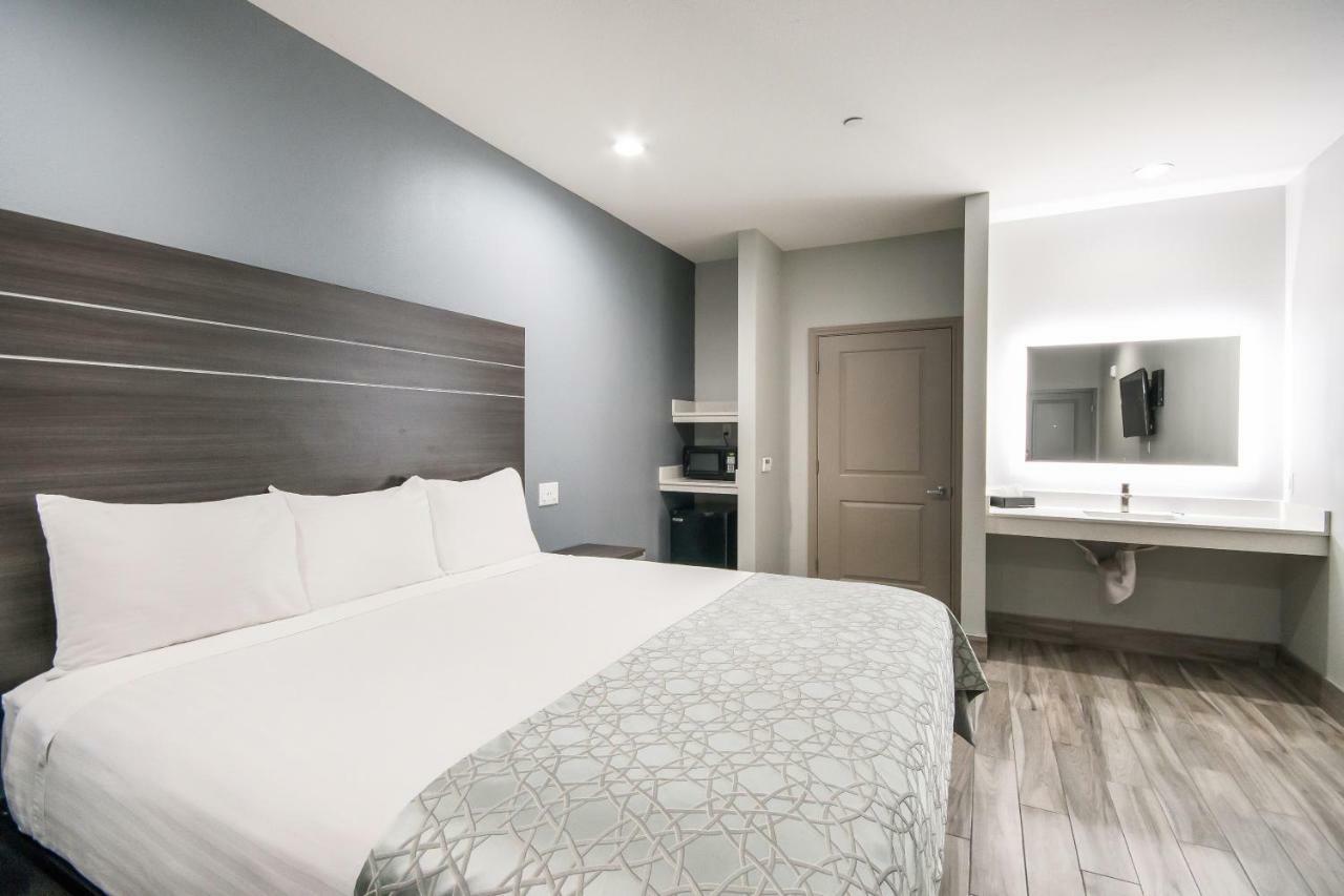 Americas Best Value Inn & Suites Ne Houston Downtown I-610 Хьюстон Экстерьер фото